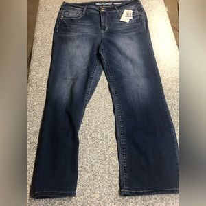 Women’s Plus size jeans. New with tags